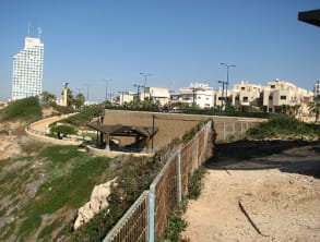 נתניה%20-%20טיילת%20המצוק%20,%20נתניה